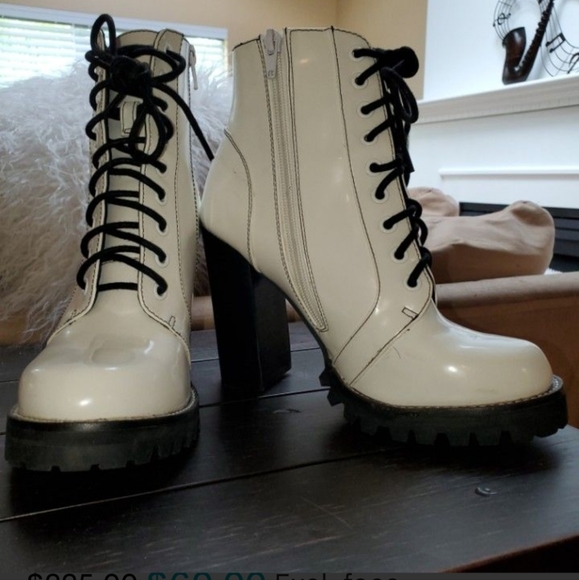 Combat boots...B2 from Browns - Picture 2 of 10